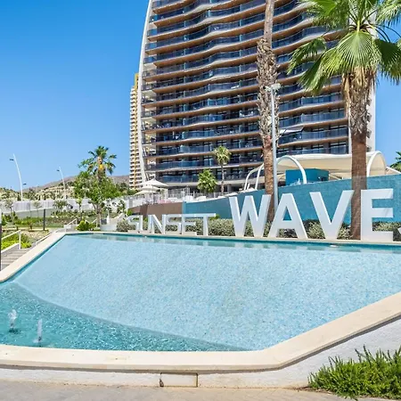 Sunset Waves 3-194 Poniente
